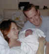 me w~mom and dad.JPG (53629 bytes)